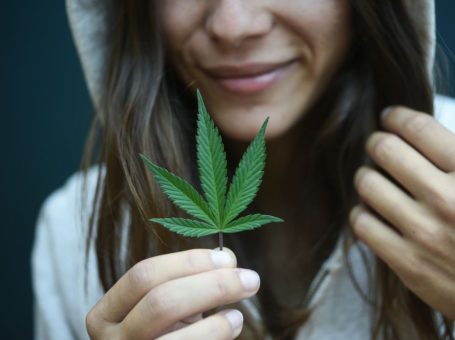 The Best Arguments to Deal with People Who Are against Weed